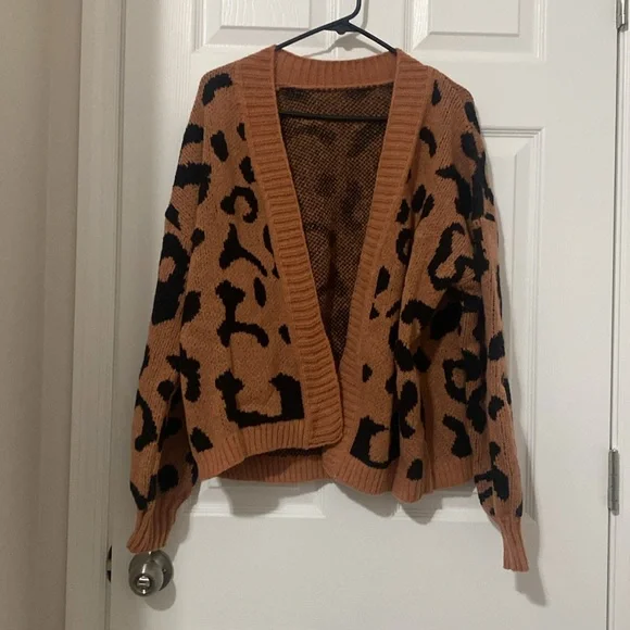 HP 11/10 Cozy Knit Animal Print Open Front Cardigan - Picture 6 of 11